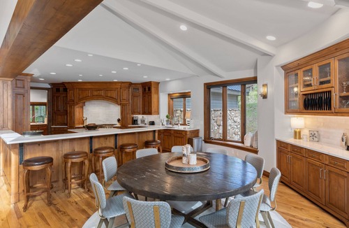 Mountain Village House | Aspen Grove | Ski-in/Ski-out off Galloping Goose Run, Mulit-Tier Deck, Jet Tubs
