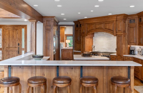 Mountain Village House | Aspen Grove | Ski-in/Ski-out off Galloping Goose Run, Mulit-Tier Deck, Jet Tubs