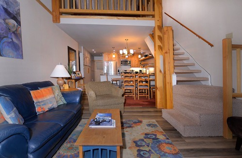 Mount Crested Butte Condo | Aspen Grove, Ski in/out, Hot Tub, Pet Friendly