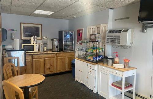 Grand Marais Hotel | Aspen Inn
