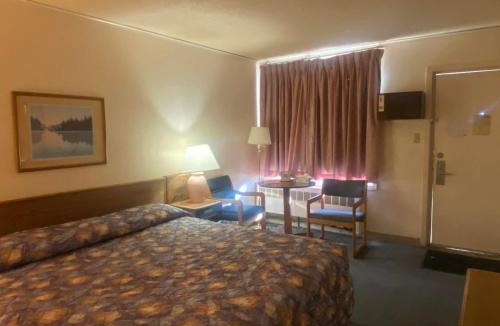 Grand Marais Hotel | Aspen Inn