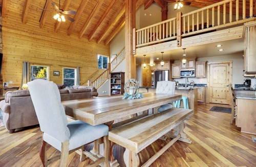 Steam Engine Meadows Cabin | Aspen Lodge in Brian Head - Sleeps up to 25!
