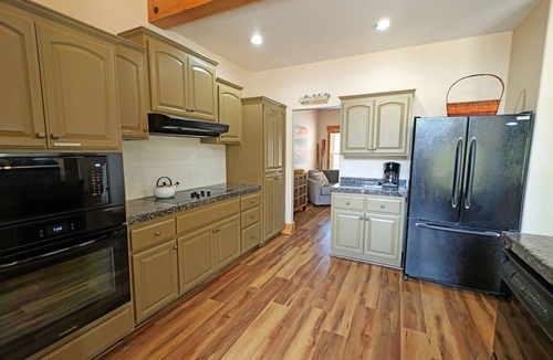 Three Rivers House | Aspen Place - River Access, Ping Pong, Gorgeous Home & Location
