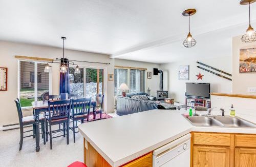 McCall Apartment | Aspen Village 27