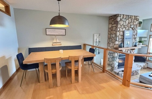 Tofte Villa | Aspenwood Hytte | Lake Superior Waterfront Retreat