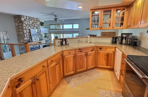 Tofte Villa | Aspenwood Hytte | Lake Superior Waterfront Retreat