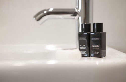 Guildford Bed & Breakfast | Asperion Hotel