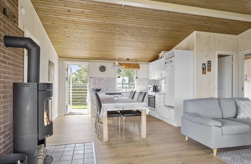 Bjert House | "Assarina" - 15m from the sea by Interhome