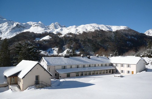 Urdos Hostel | Association Peyranère - Hostel