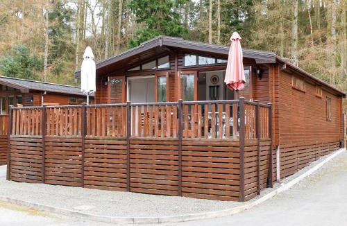 Bridgnorth House | Astbury Falls Luxury Retreat