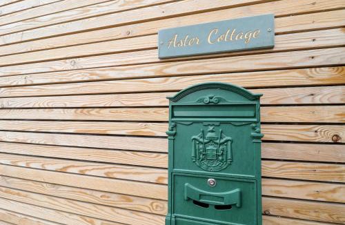 Dyserth House | Aster Cottage