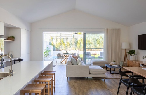 Narrawallee House | Aster in Narrawallee