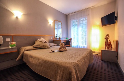 Cauterets Hotel | Asterides Sacca