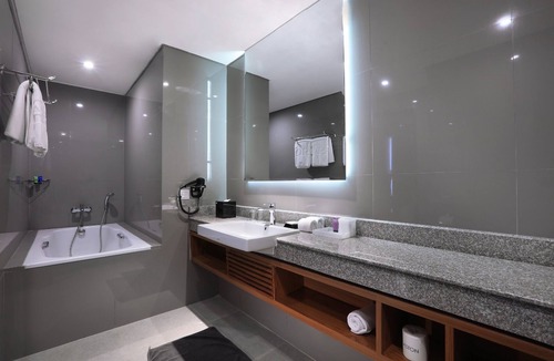 Ngaglik Hotel | Aston Inn Batu - Malang