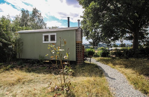 Craven Arms Cottage | Aston - Shepherd Hut