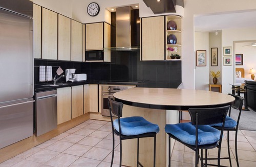 Waikiki Apartment | Aston Waikiki Sunset