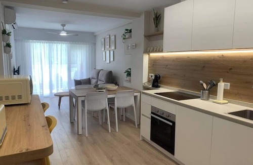 Els Arenals del Sol Apartment | Astonishing property including all amenities