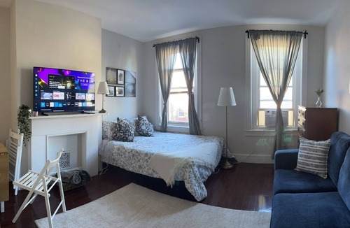 McGinley Square Apartment | Astor Palace 3rd Floor