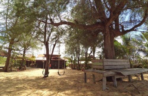 Kampung Ru Muda Ski Chalet | Astoria 1@Zaki's Residence