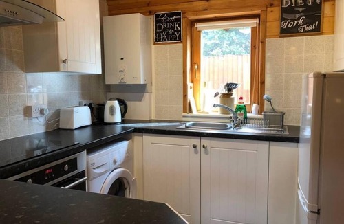 Broadstairs Cabin | Astoria