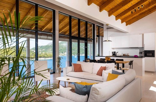 Stikovica Villa | Astoundingly Beautiful Croatian Villa | 4 Bedrooms | Private Pool