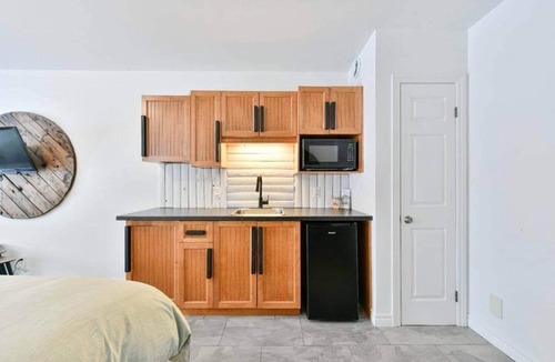 Val-Racine Apartment | Astro 4 – Suite with Two Queen Beds Near Mont-Mégantic
