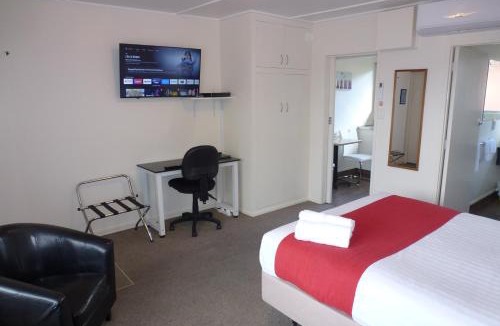 Tinwald Hotel | ASURE Adcroft Motel