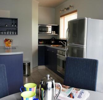 Taradale Hotel | ASURE Colonial Lodge Motel