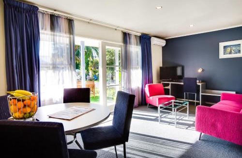 Taradale Hotel | ASURE Colonial Lodge Motel