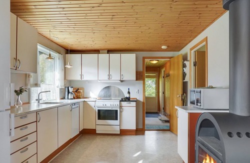 Ho House | "Aswaldi" - 3.5km from the sea by Interhome