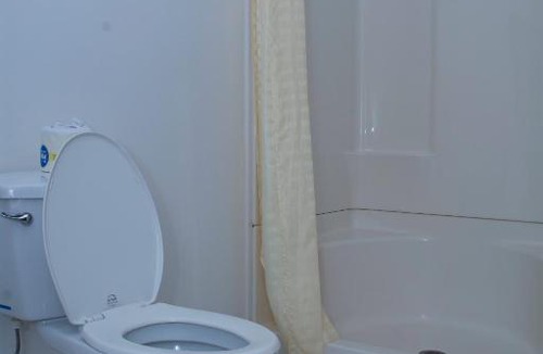 Howell Hotel | At 9 Motel