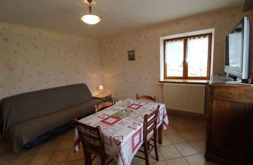 Joux House | At Col du Pin Bouchain