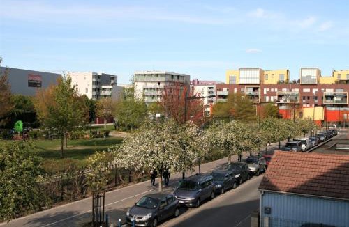 Aubervilliers Apartment | At Daniel's, 2 rooms near Paris STADE de FRANCE