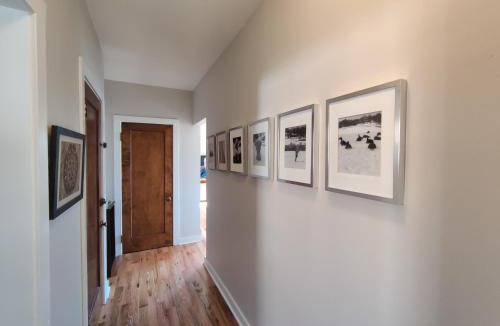 Oak Park Apartment | At Home in Oak Park