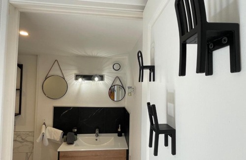 Sangatte Apartment | AT HOME - Sangatte