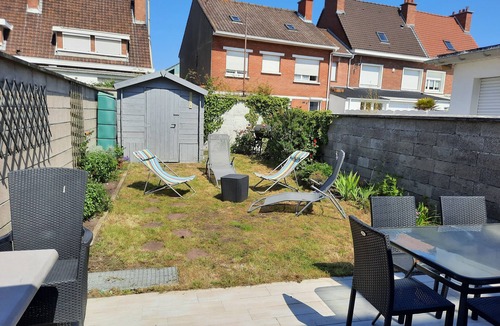 Petit-Fort-Philippe House | At Lili 200m from the beach