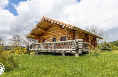 Saint-Antheme House | At Michele and Yvan's