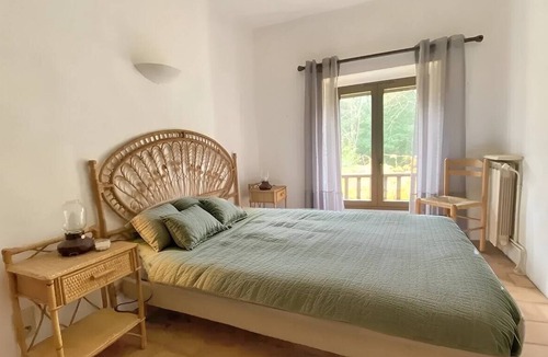 Vers-Pont-du-Gard House | At my father's farmhouse