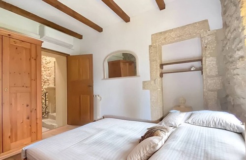 Vers-Pont-du-Gard House | At my father's farmhouse