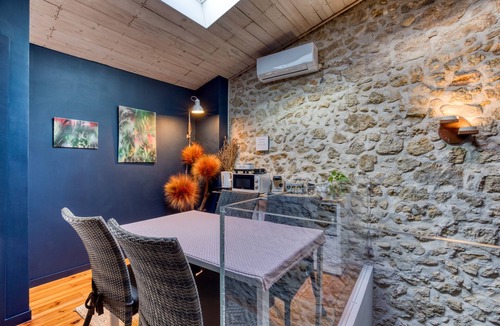 Gignac Bed & Breakfast | At Sophie's House: Historic Winery Stay in Gignac, Near Montpellier and the Sea