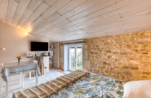 Gignac Bed & Breakfast | At Sophie’s House: Stay in a Historic Winemaker’s Home in Gignac