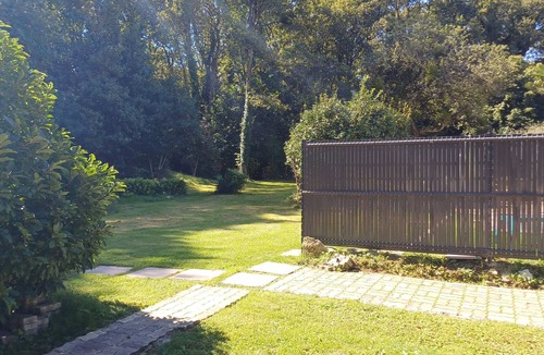 Saint-Sebastien-sur-Loire Ski Chalet | At the edge of the wood