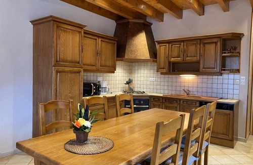 Perpezat House | AT THE BARN - PERPEZAT