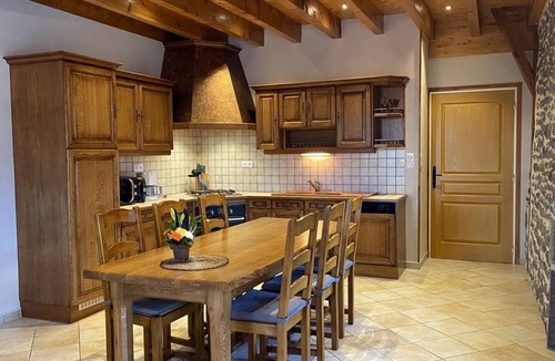 Perpezat House | AT THE BARN - PERPEZAT