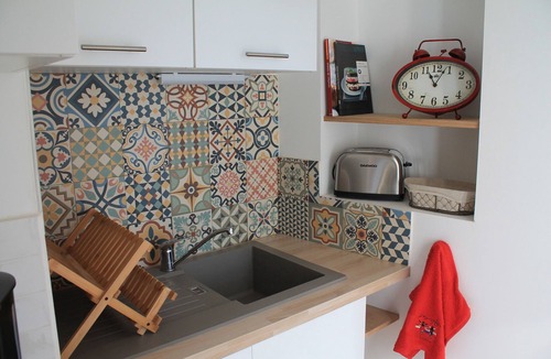 Elne House | At the foot of the cathedral, renovated village house just for you 2