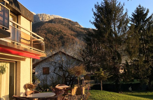 La Riviere House | AT THE FOOT OF VERCORS EVERYTHING IS PERMITTED