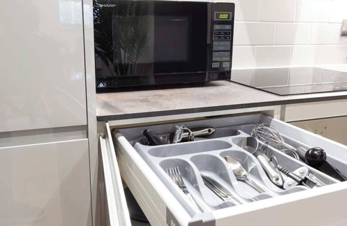 Brighton City Centre Apartment | At the level - (2 bed flat)