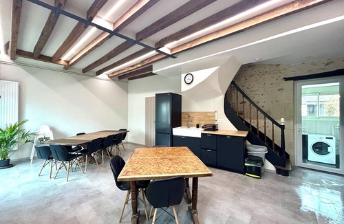 Cheille House | At the old oak tree