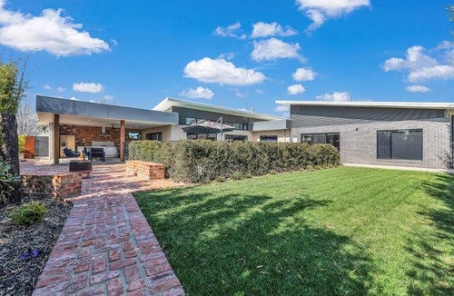 Moama House | At Winbi- Echuca Holiday Homes