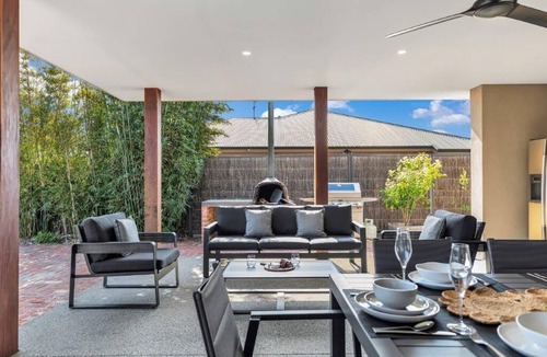 Moama House | At Winbi- Echuca Holiday Homes